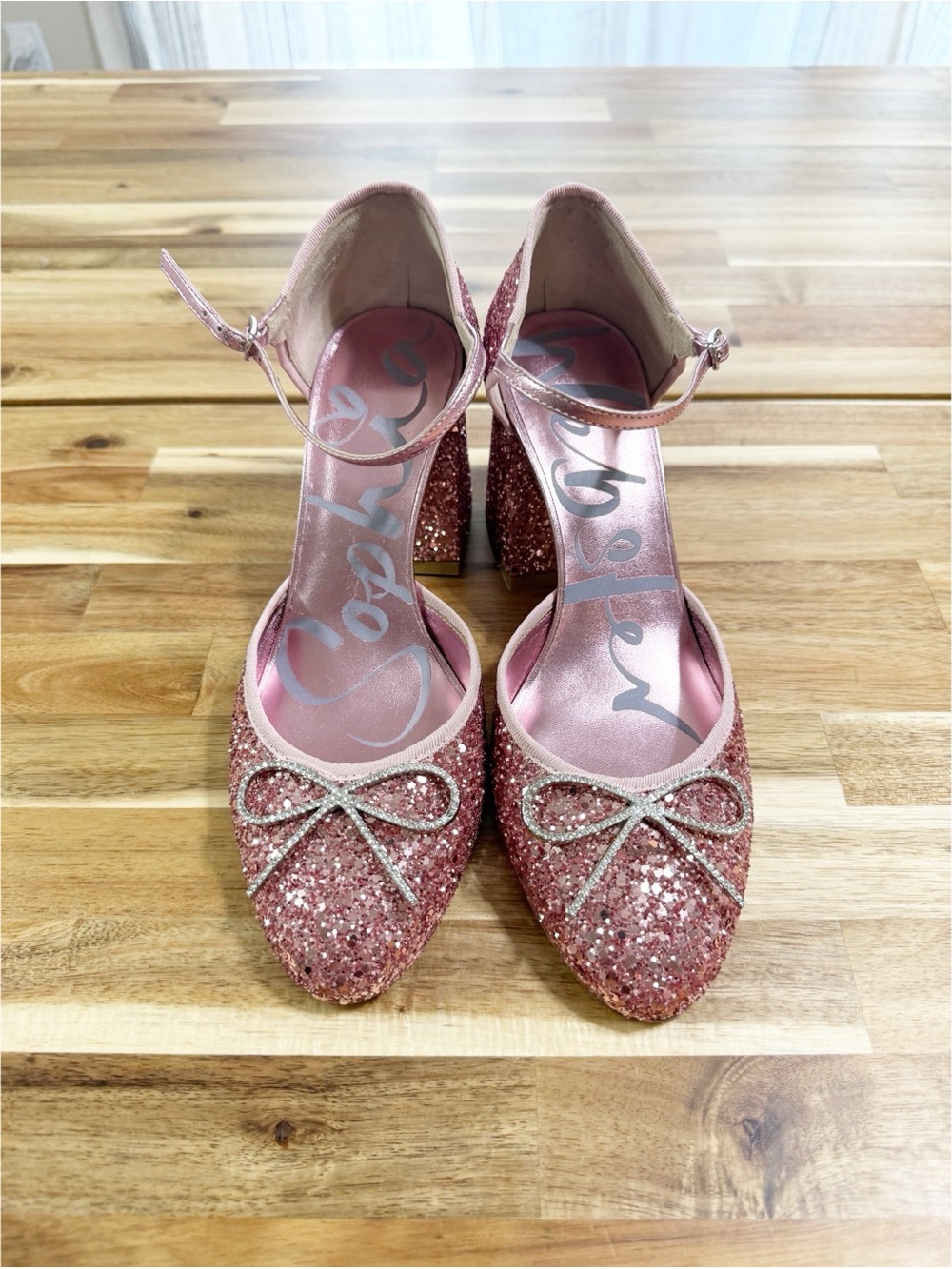 Sophia Webster Pirouette Bow Embellished Glitter Crystal Rhinestone Pumps NEW - Picture 2 of 11